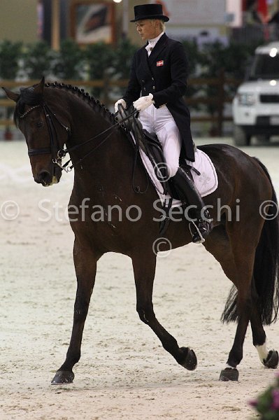 JORGENSEN_FBW DE VITO_MILANO_2011_SS3_0212.jpg